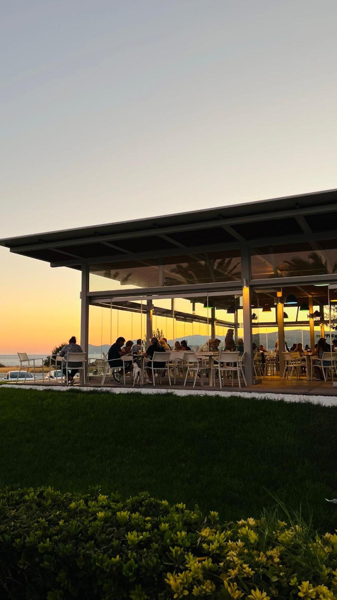 Sirenes Beach Resort 사모스 외부 사진