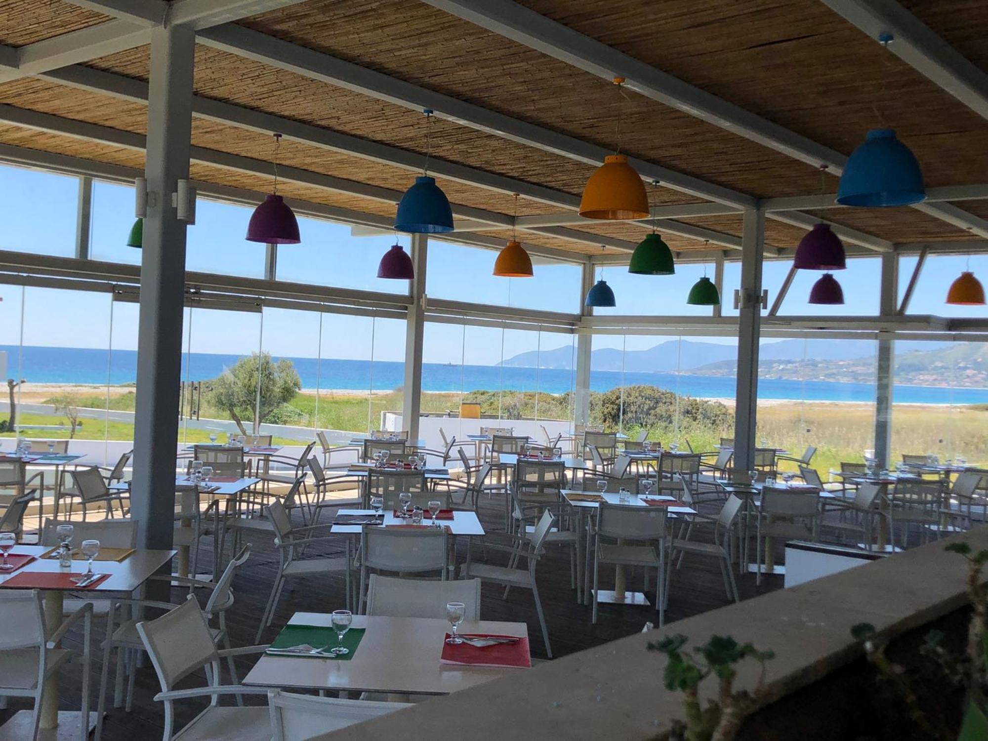 Sirenes Beach Resort 사모스 외부 사진